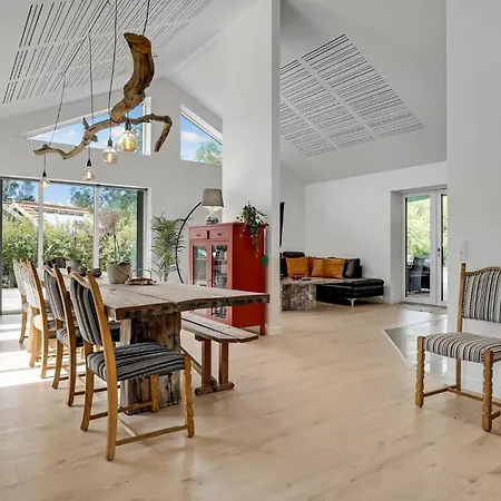 Pet Friendly In Holiday home